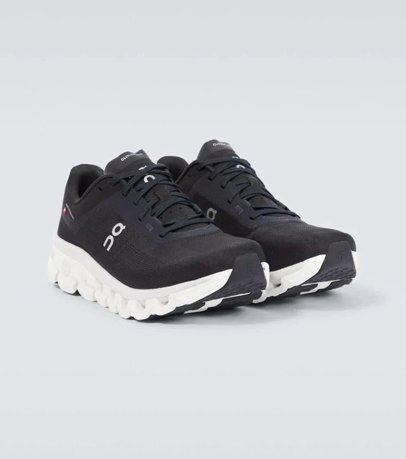 PRODUCT NAME: On Clo_ud_flow 4 Low Top Black