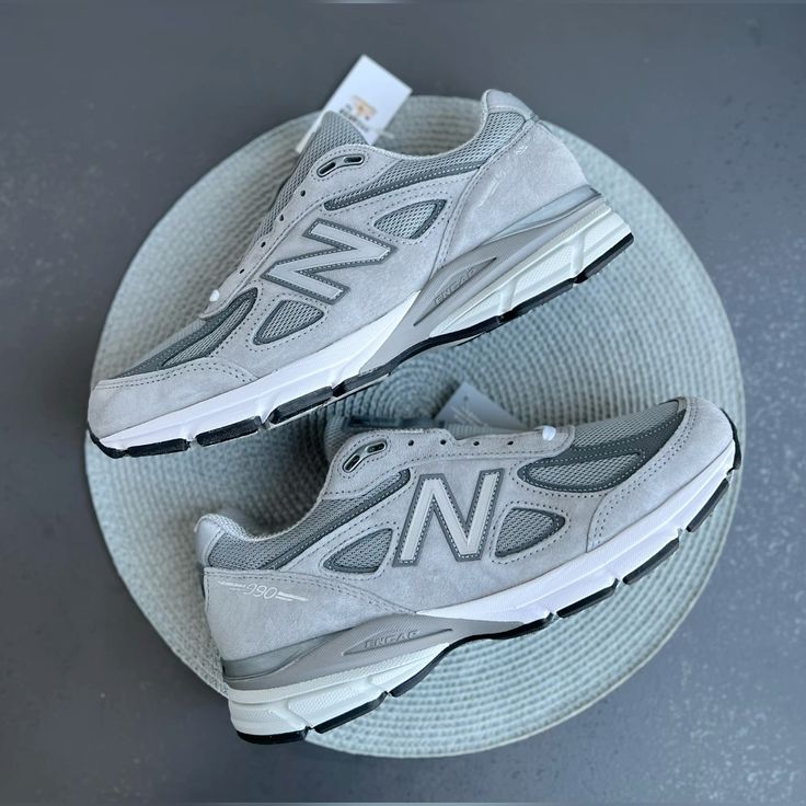 New_Ba_lance snea_kers 990v4 Core